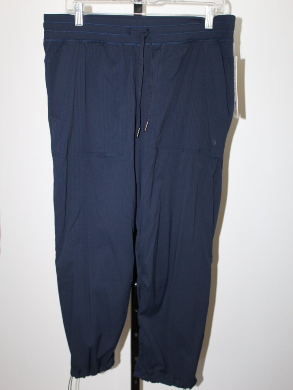 NWT Lululemon Dance Studio Relaxed Fit MR Crop Pants Drawstring Waist Cuffs L
